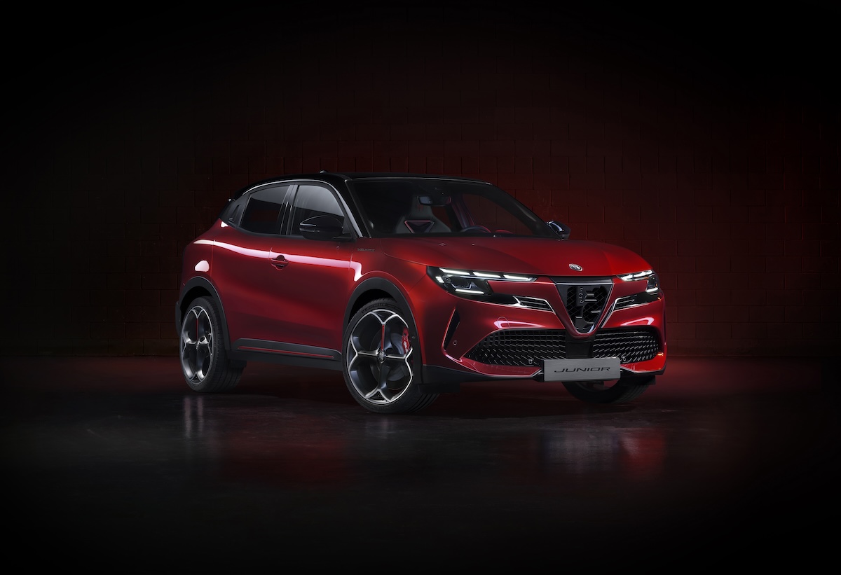 Novo Alfa Romeo Junior Elettrica Standvirtual
