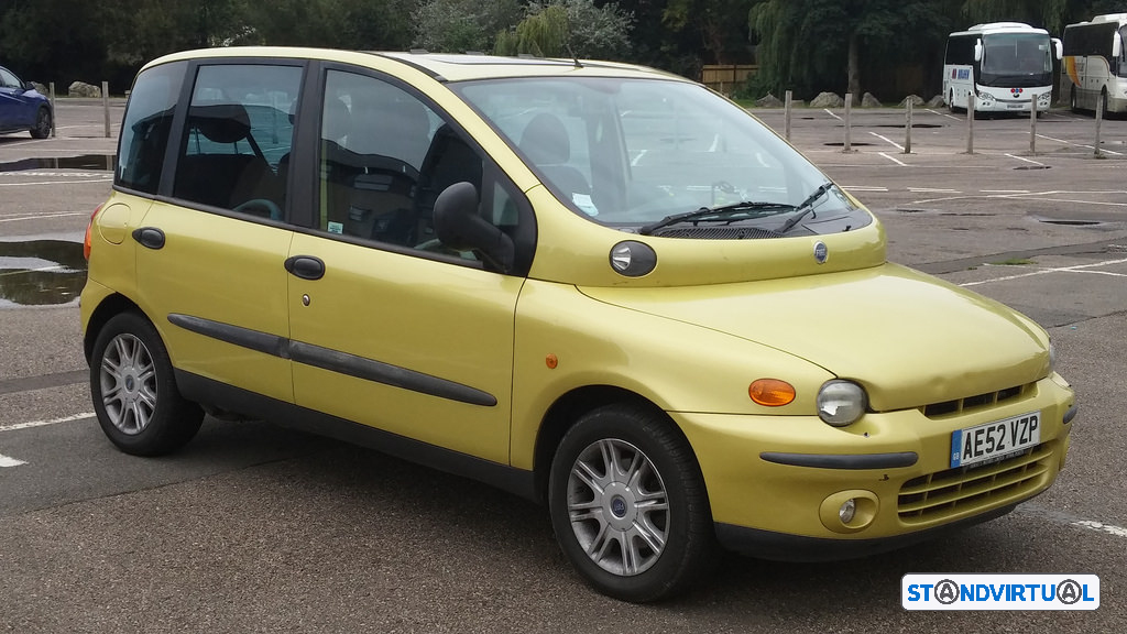 Carros mais feios multipla