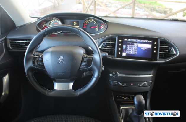 Peugeot 308 SW Interior