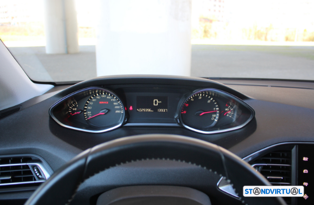 Peugeot 308 SW i-Cockpit