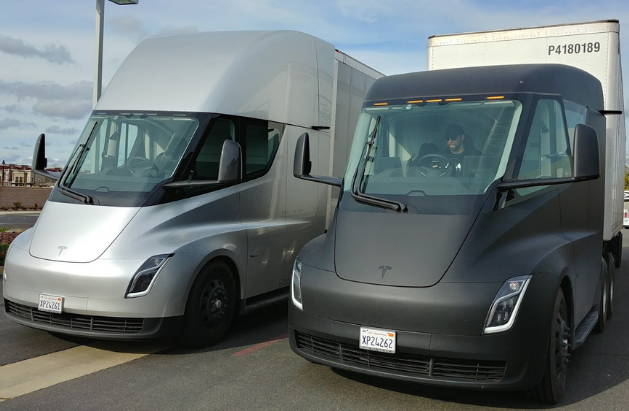 camioes tesla semi