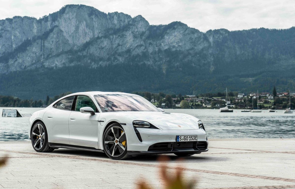 Porsche Taycan elétrico usado Standvirutal