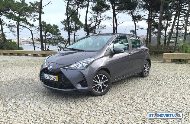 Toyota Yaris carros baratos