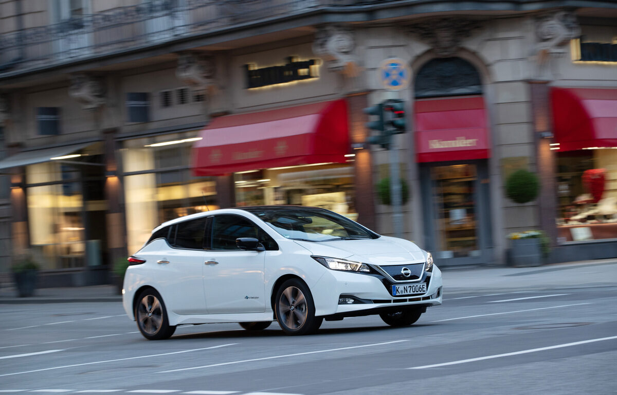 Nissan Leaf carro elétrico Standvirtual