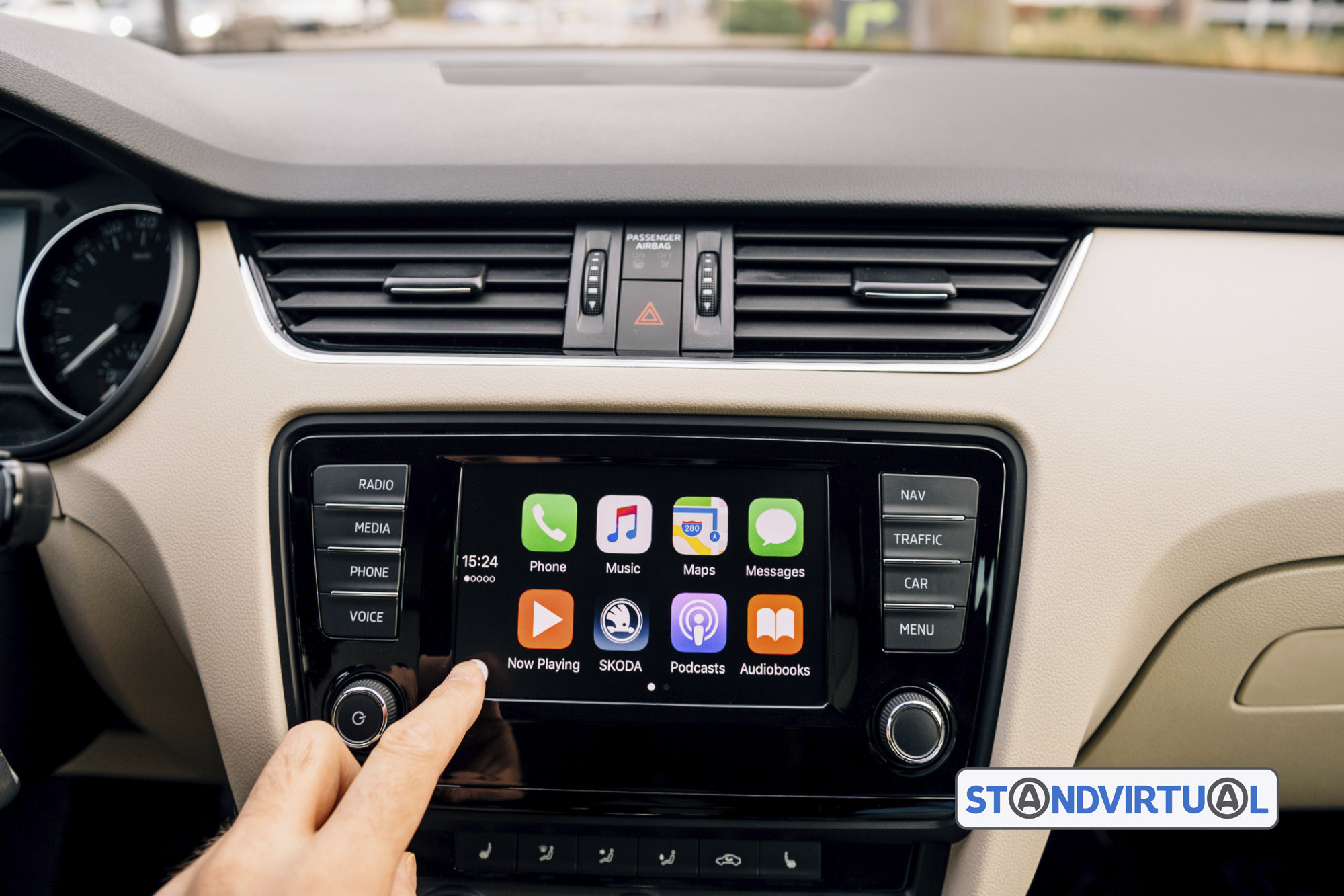 Apple CarPlay Android Auto