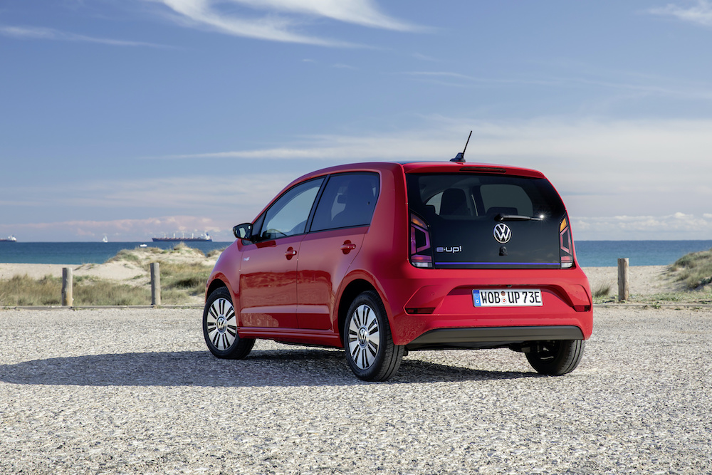 Volkswagen Up citadino usado gasolina