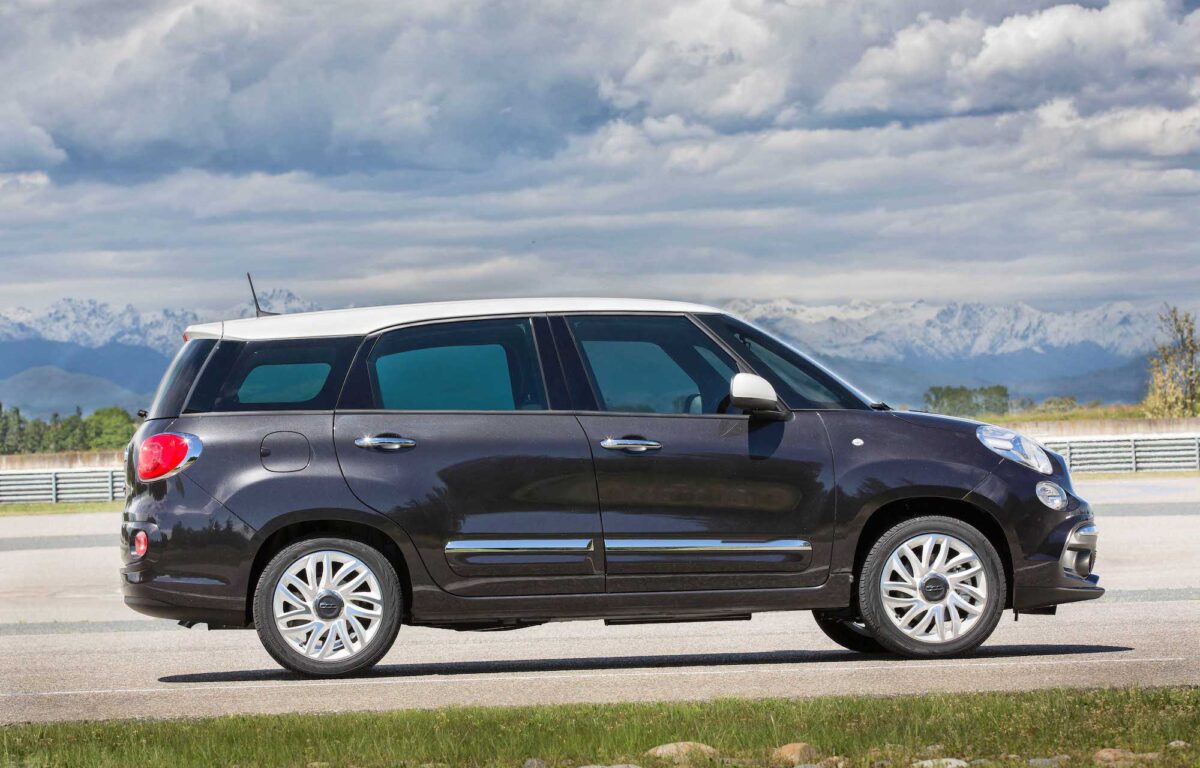 Fiat 500L Monovolume novo Standvirtual