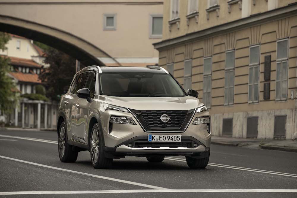 Nissan X-Trail frente