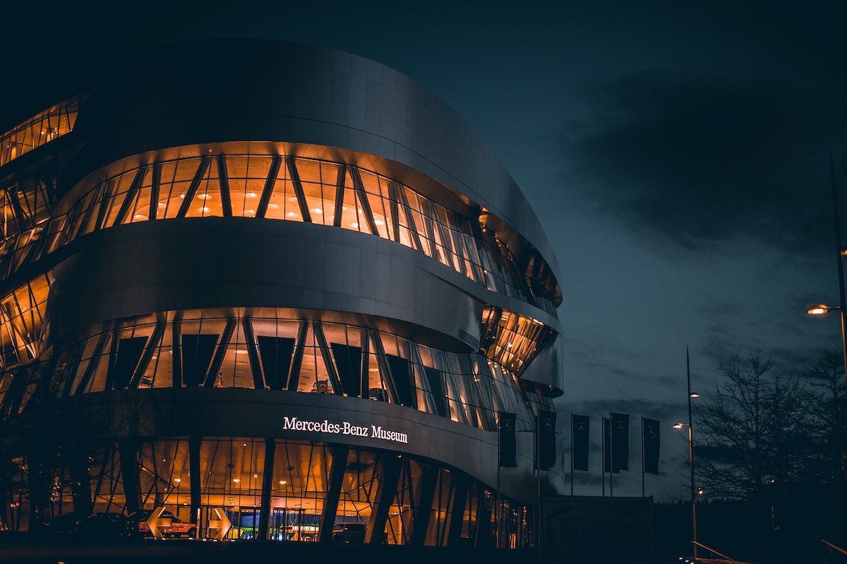 Cinco museus automóveis de visita obrigatória