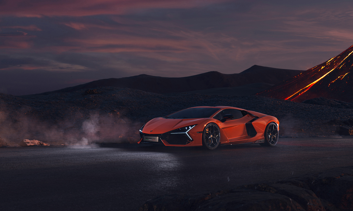 Lamborghini Revuelto novo