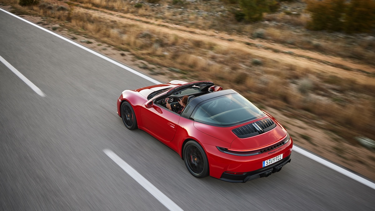 Novo Porsche 911 Carrera 4 GTS Standvirtual