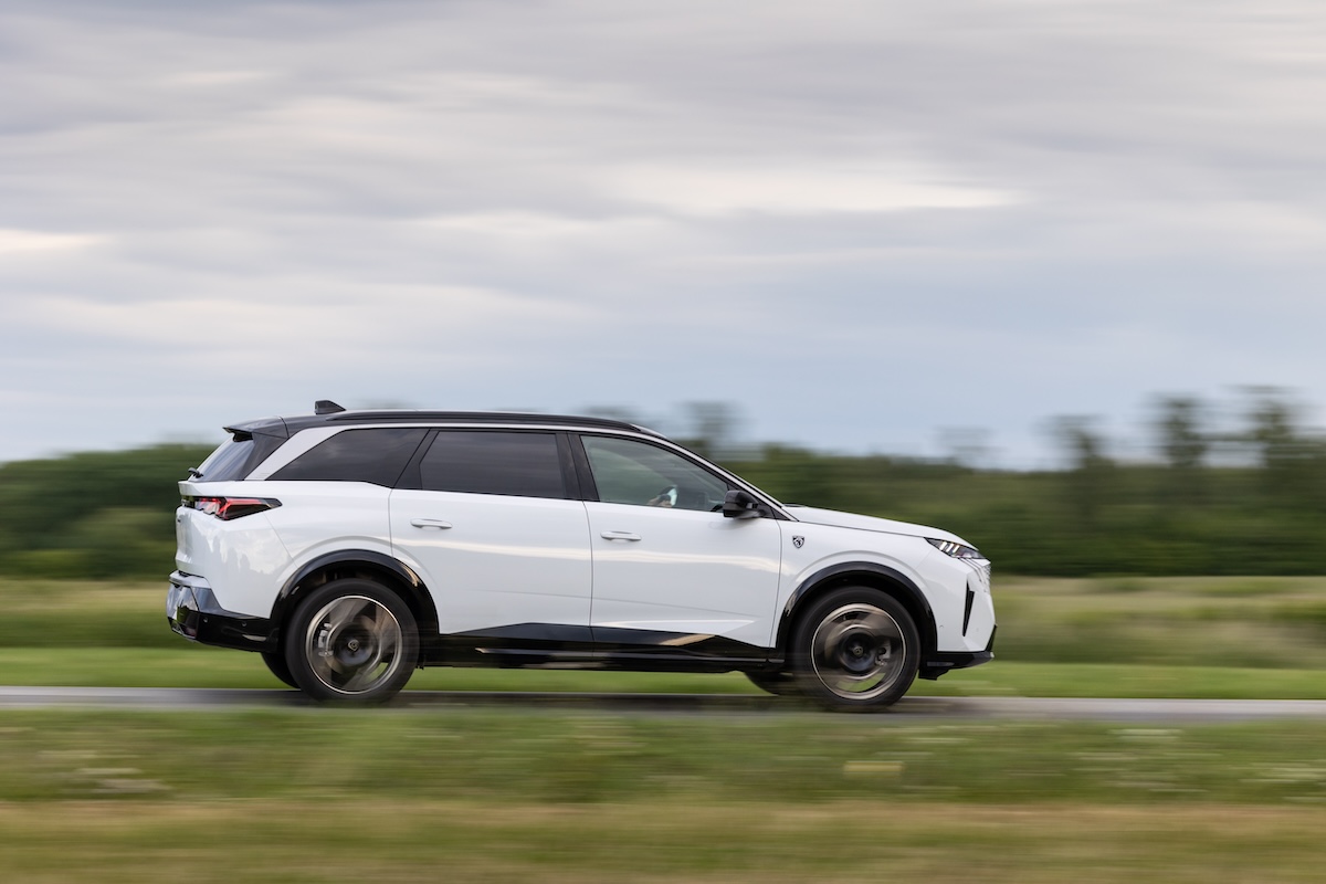 Novo Peugeot 5008 branco