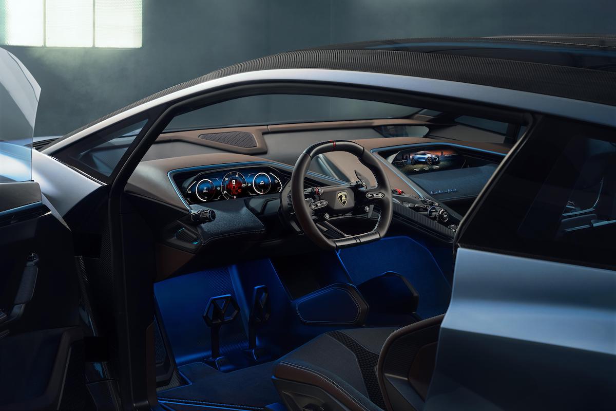 Lamborghini Lanzador SUV GT 100% Eletrico interior